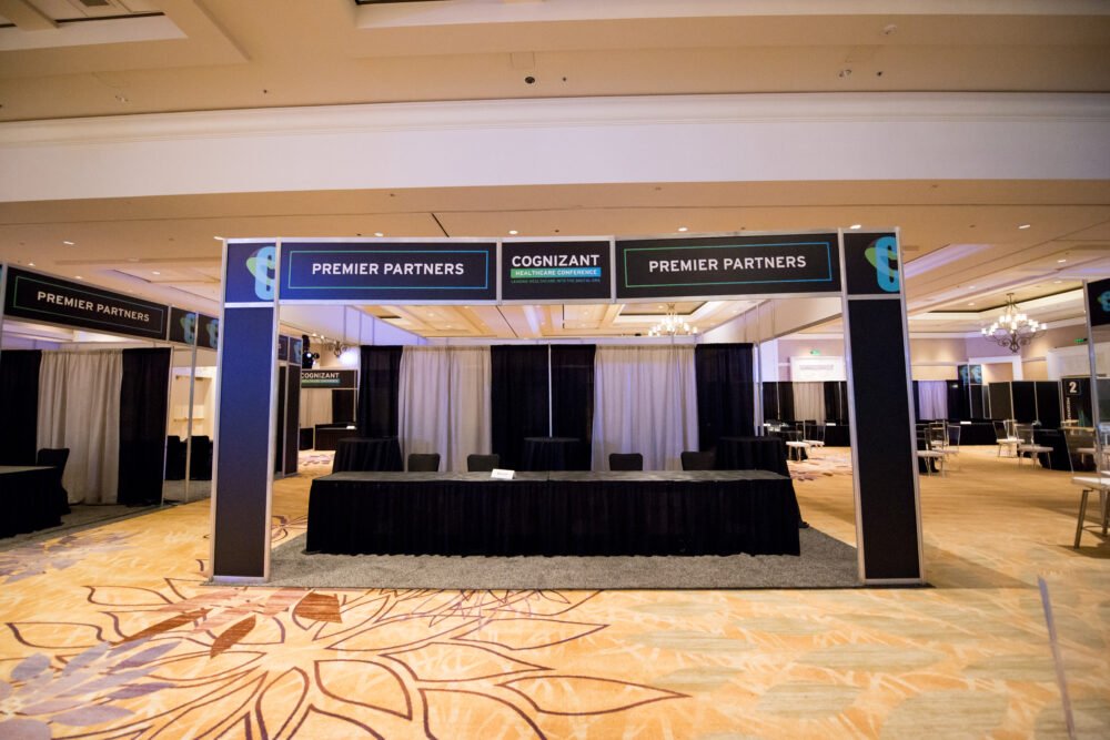 How Does Custom Trade Show Booth Design Improve Brand Visibility?